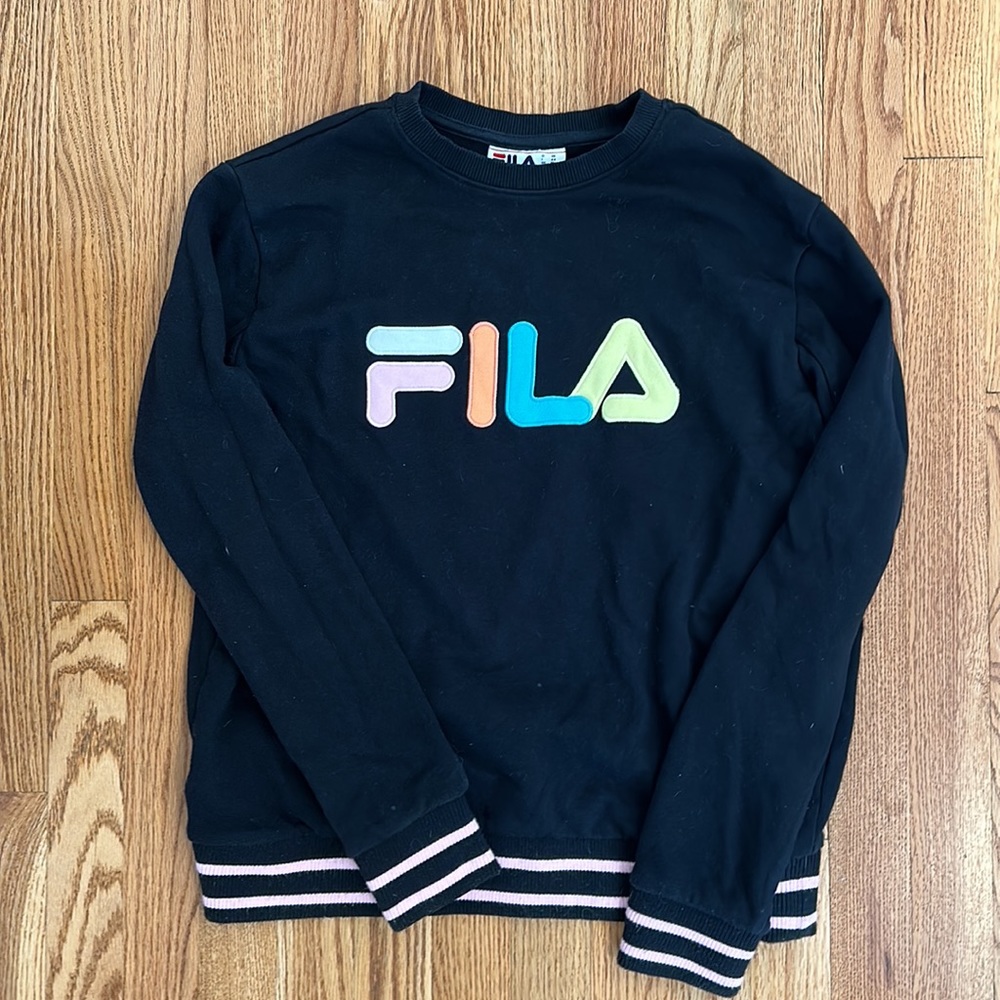 Fila- black sweater